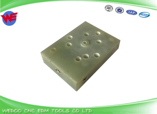 Нижняя изоляционная плита A290-8119-Z764 Нижний реактивный блок Fanuc EDM Части 56x40x13