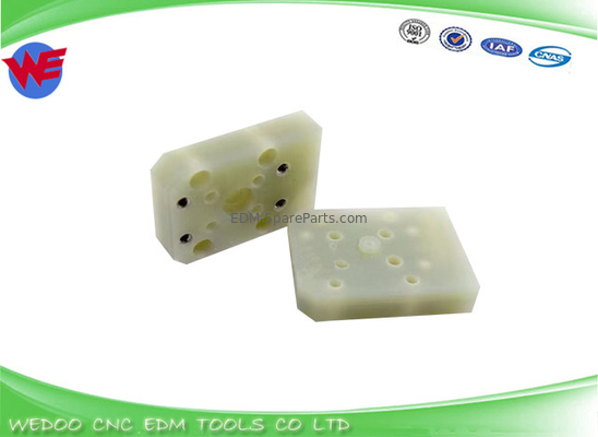 F322 Нижняя пластина изолятора реактивного блока Fanuc EDM Части 56x40x13 A290-8119-X764