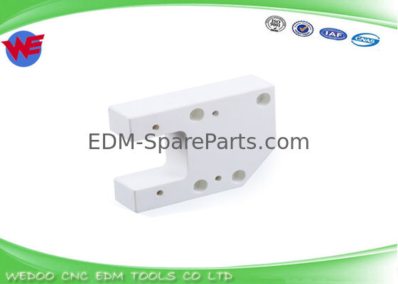 X053C443H01 Белая Mitsubishi EDM Части M305 EDM Керамическая изоляционная пластина