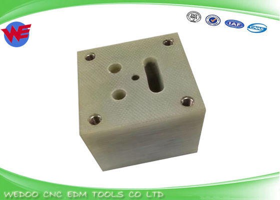 A290-8101-X509 Верхняя изоляционная плита Fanuc EDM Части A-C серии 40*40*34 GUIDE BASE